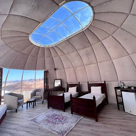 Rum Oasis Luxury Camp Wadi Rum Buitenkant foto
