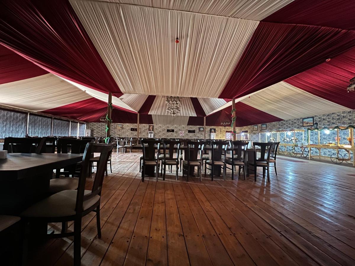 Rum Oasis Luxury Camp Wadi Rum Buitenkant foto
