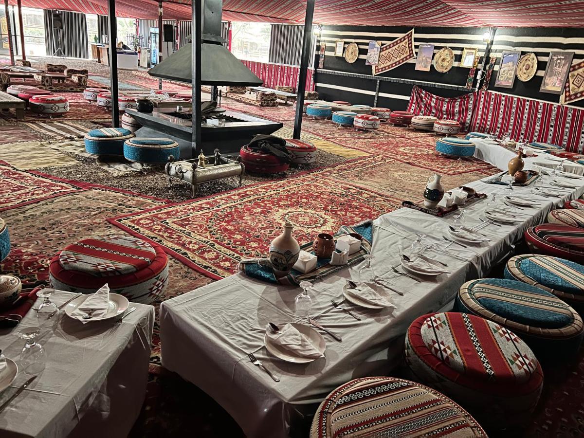 Rum Oasis Luxury Camp Wadi Rum Buitenkant foto