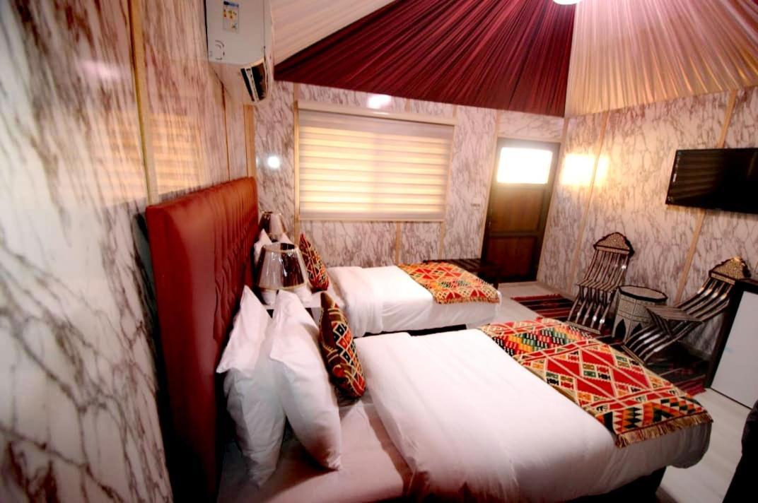 Rum Oasis Luxury Camp Wadi Rum Buitenkant foto