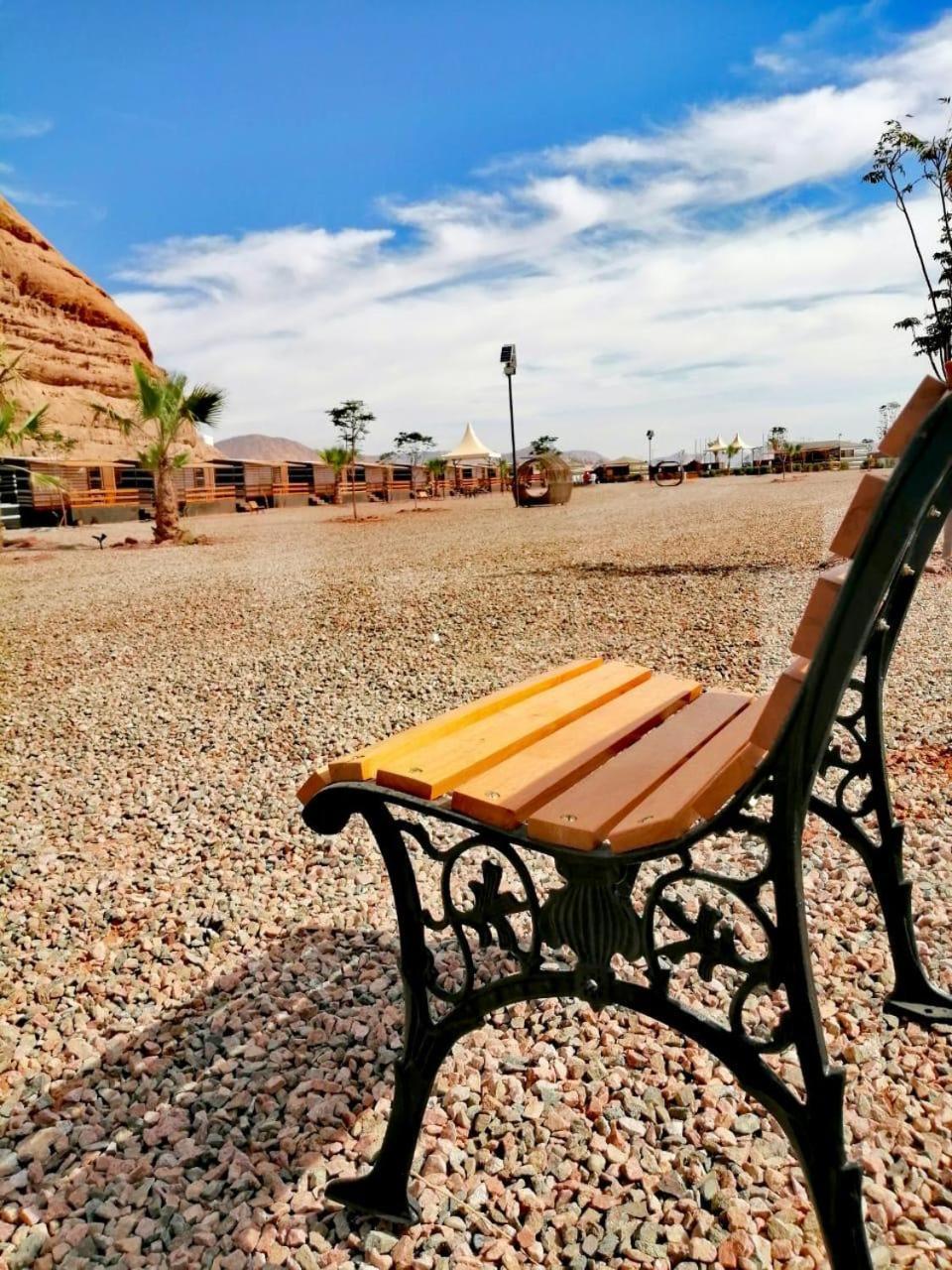 Rum Oasis Luxury Camp Wadi Rum Buitenkant foto