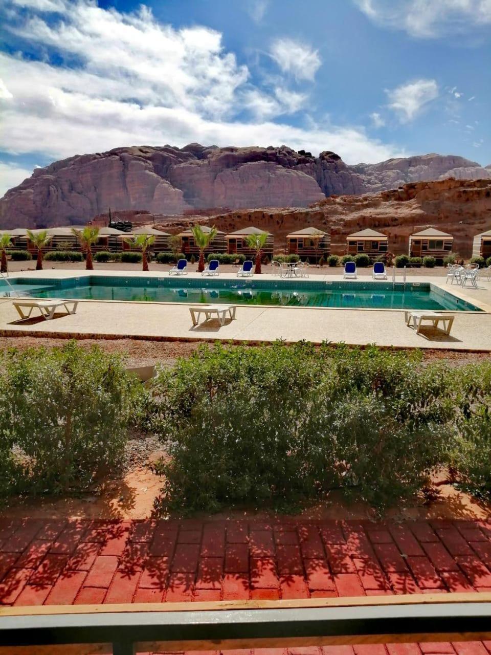 Rum Oasis Luxury Camp Wadi Rum Buitenkant foto