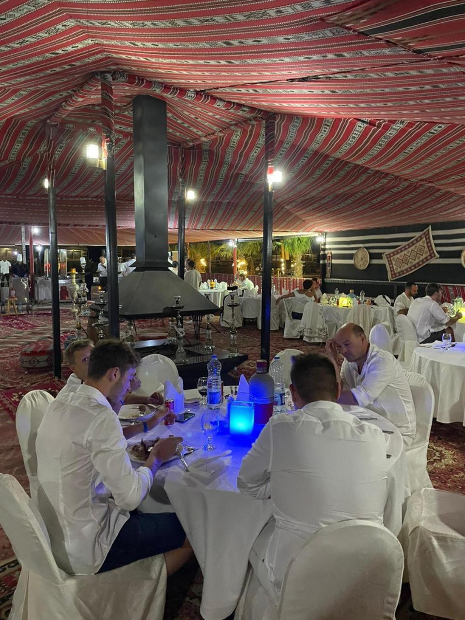 Rum Oasis Luxury Camp Wadi Rum Buitenkant foto