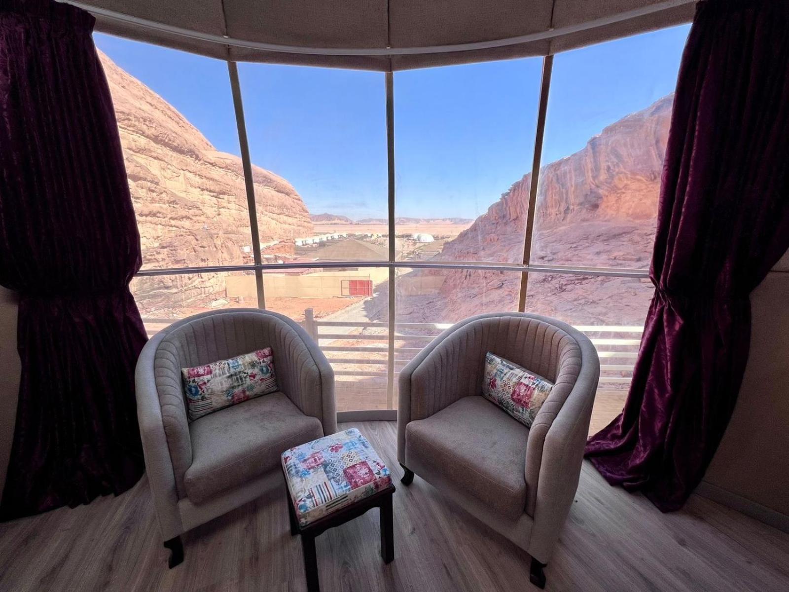 Rum Oasis Luxury Camp Wadi Rum Buitenkant foto
